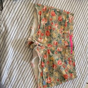 JEAN SHORTS SIZE 5
